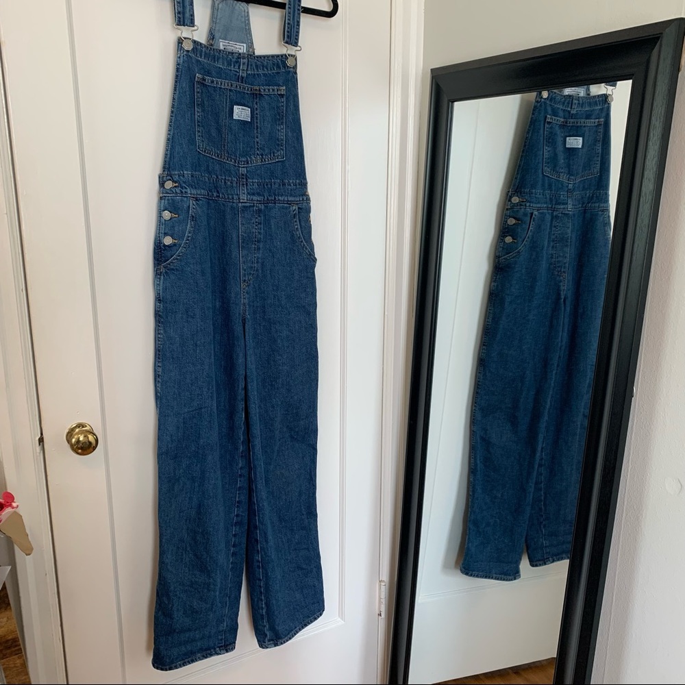 Levi Strauss womens overalls size small